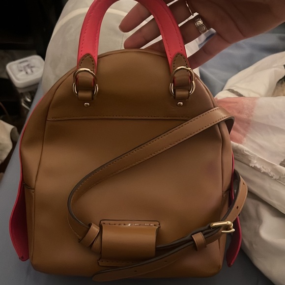 Pink and brown coach backpack with adjustable straps 9/10 condition - Picture 2 of 3